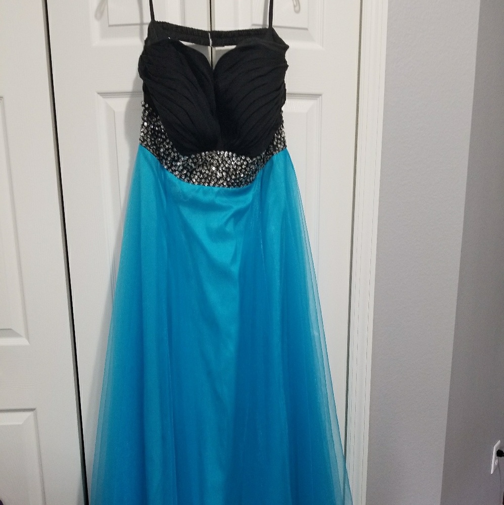 Prom dress